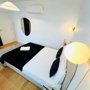Pink House Beautiful 2 Bedroom Flat In Center Apartamento Lisboa